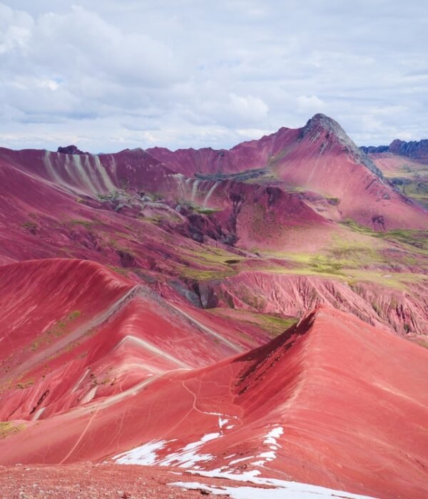 Main view of the Red Valley