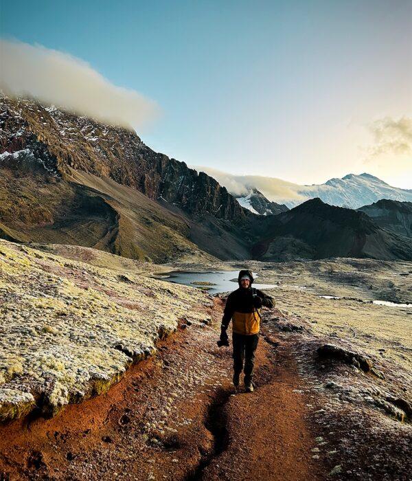 Road to Red Valley in the Morning