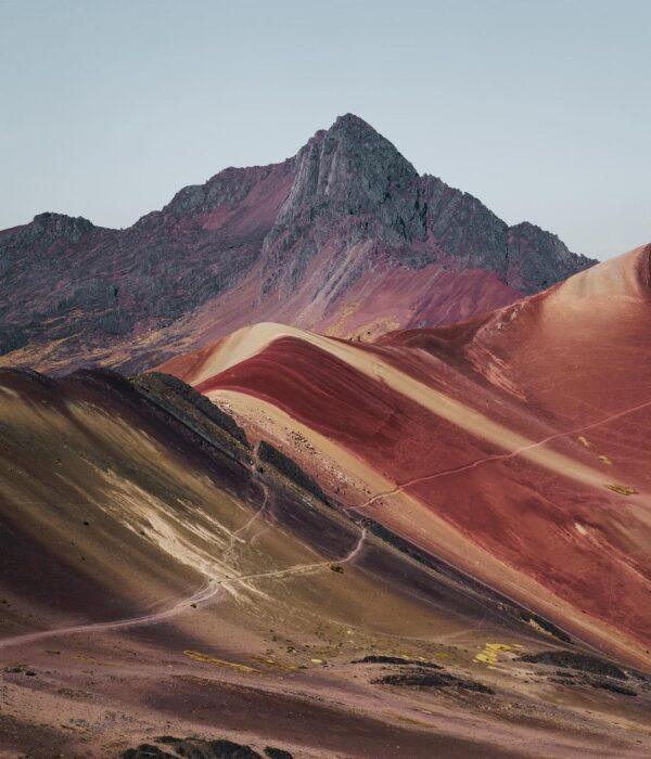 Road to the Red Valley