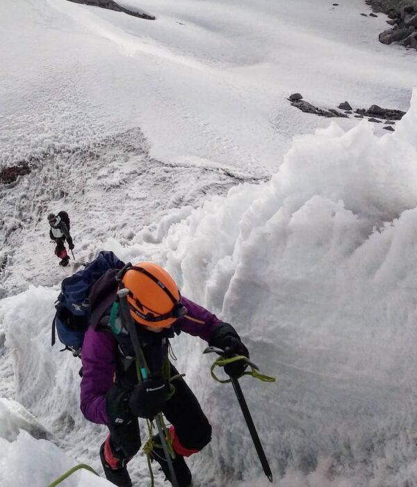 Climbing the snowy Jampa